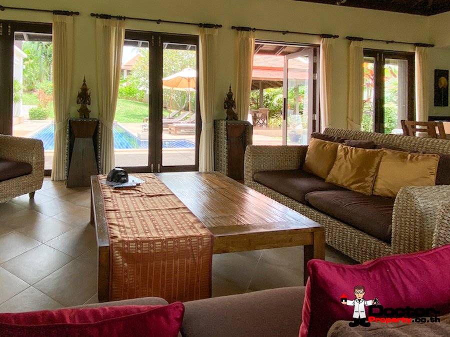 Asian Style 2 Bedroom Villa, near Bangrak Beach, Koh Samui – For Sale